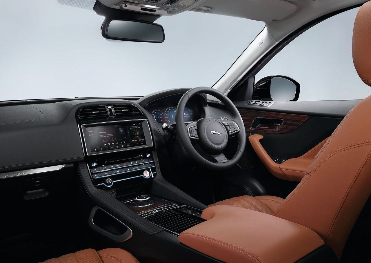 Jaguar F-Pace