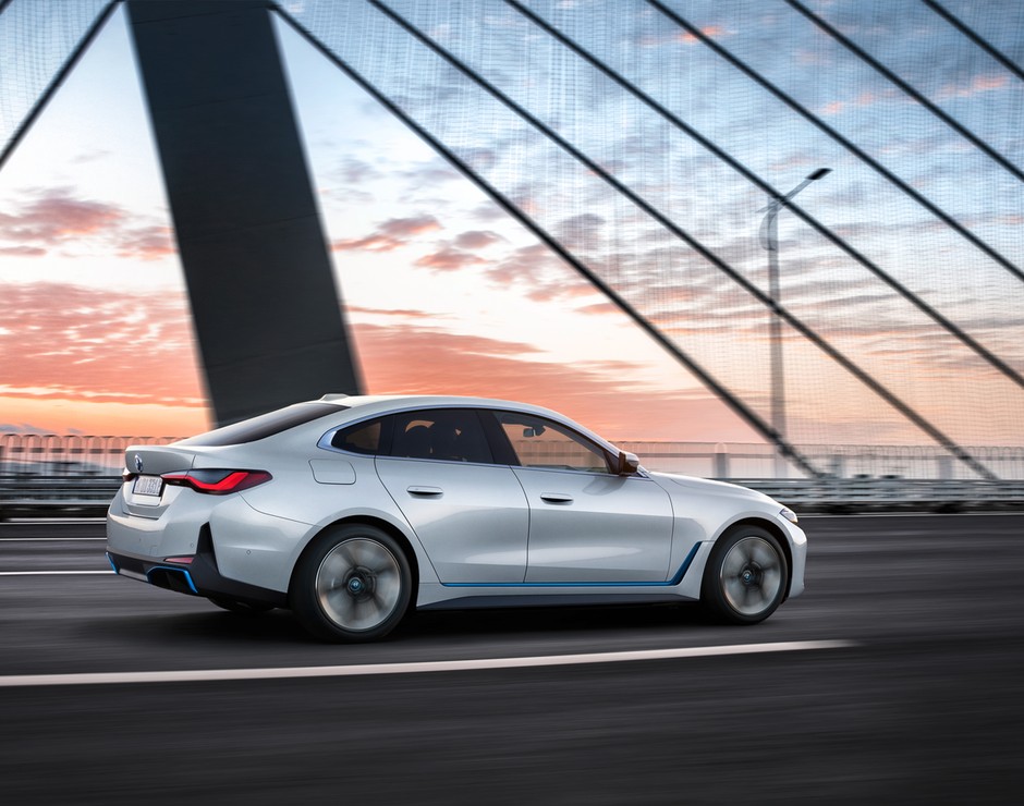 BMW i4 1 generacja 2021 rok