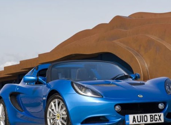 Lotus Elise 2011 z nowym silnikiem Toyoty