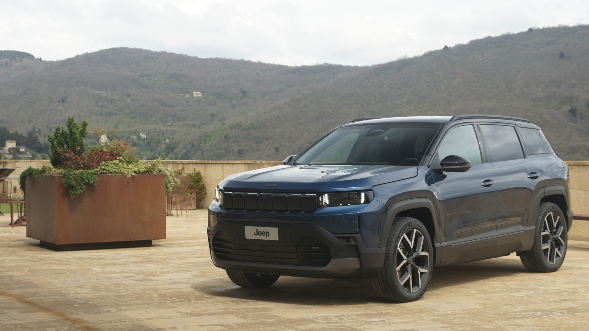 Nowy Jeep Compass