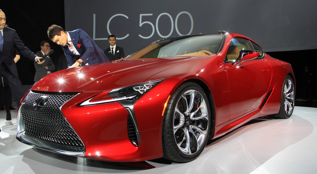 Lexus LC500 (Detroit 2016)