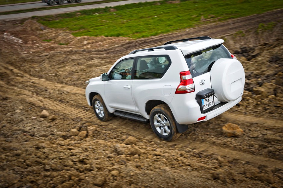 Test Toyoty Land Cruiser Prado - auto, które niczego się nie boi