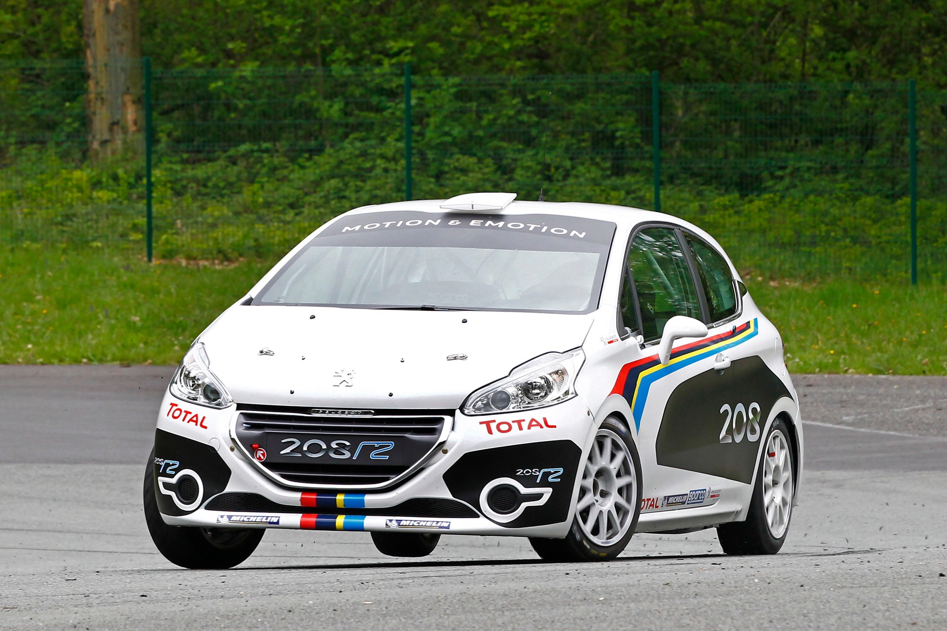 Peugeot 208 R2 na Ulster Rally