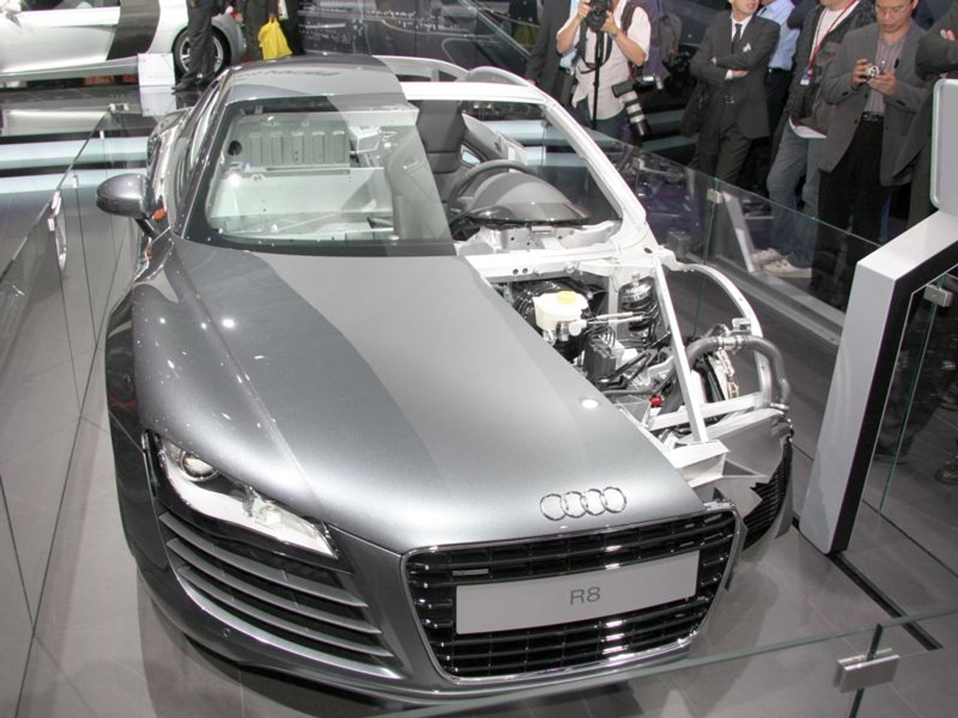 Paryż na żywo: fotogaleria z targów – Audi R8