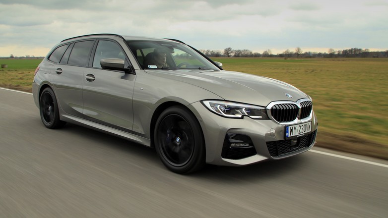 BMW 330i xDrive Touring