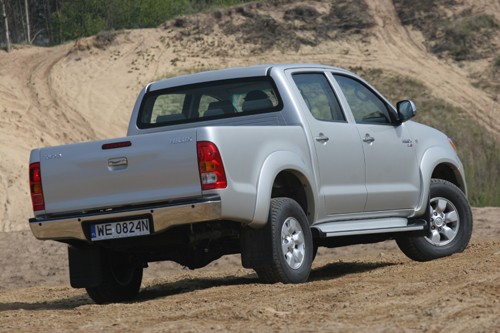 Toyota Hilux 2.5 D-4D - Na fabrycznym dopingu