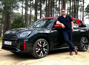 Nowe MINI Countryman to pierwsze polsko-niemieckie auto tej marki. Te same osiągi co w BMW, ale o 53,9 tys. zł taniej