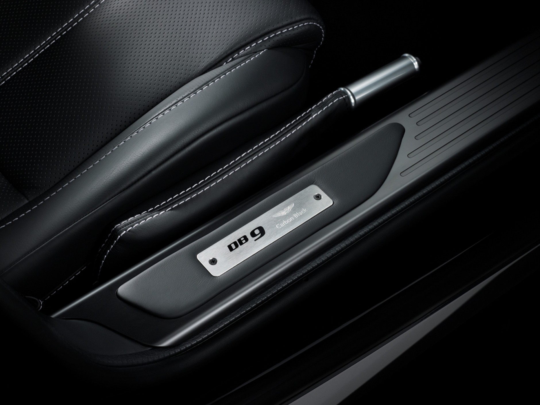 Aston Martin DB9 w trzech edycjach specjalnych