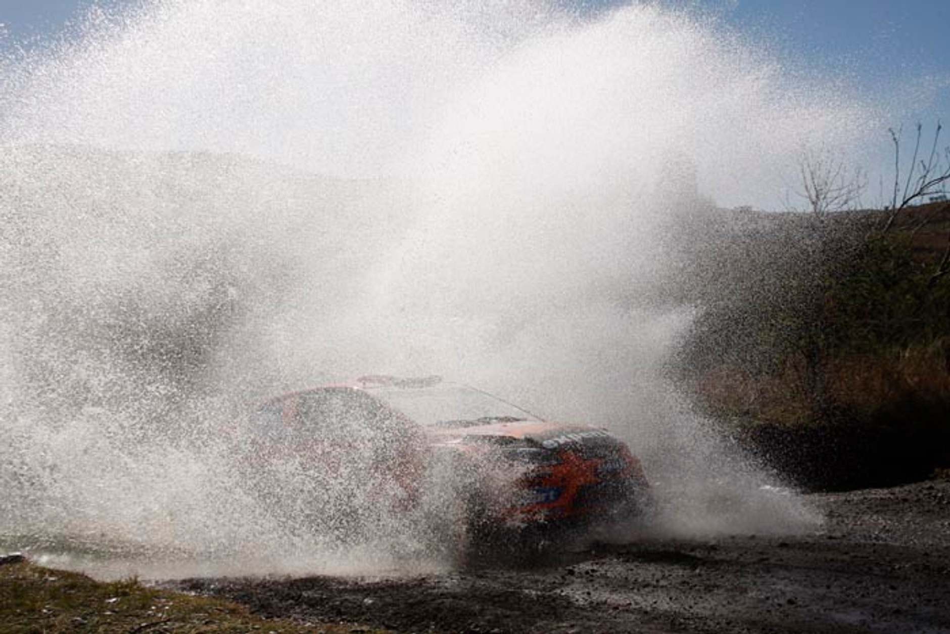 Rajd Jordanii 2010: taktyka zdominowała rywalizację - sukces Loeba, Kościuszko w szpitalu (relacja z 3. etapu)