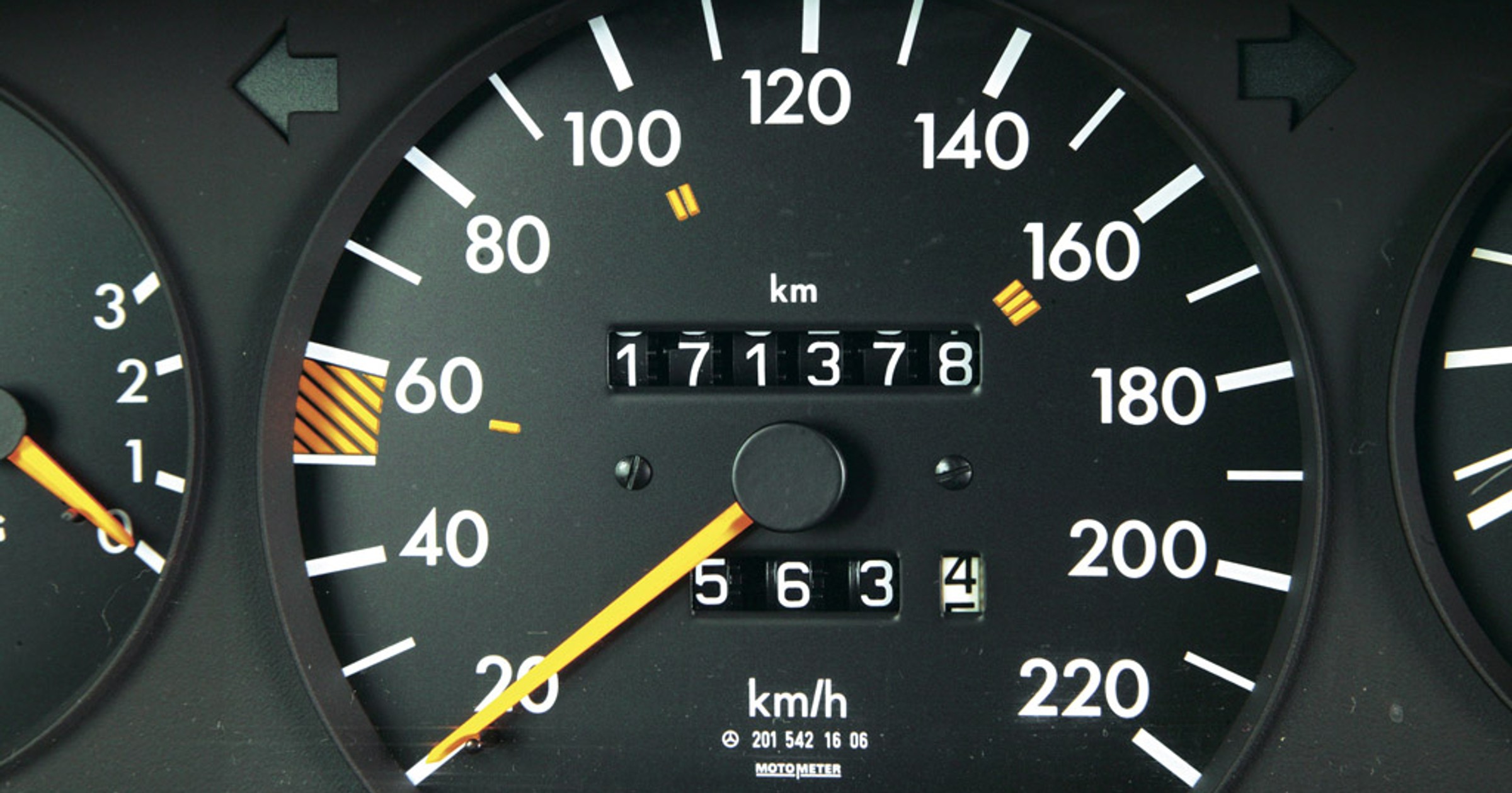 Auto z cofniętym licznikiem