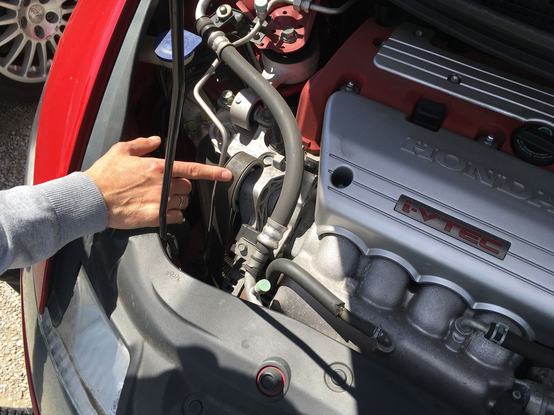 Wile nowych części – to może świadczyć o burzliwej historii serwisowej auta. 