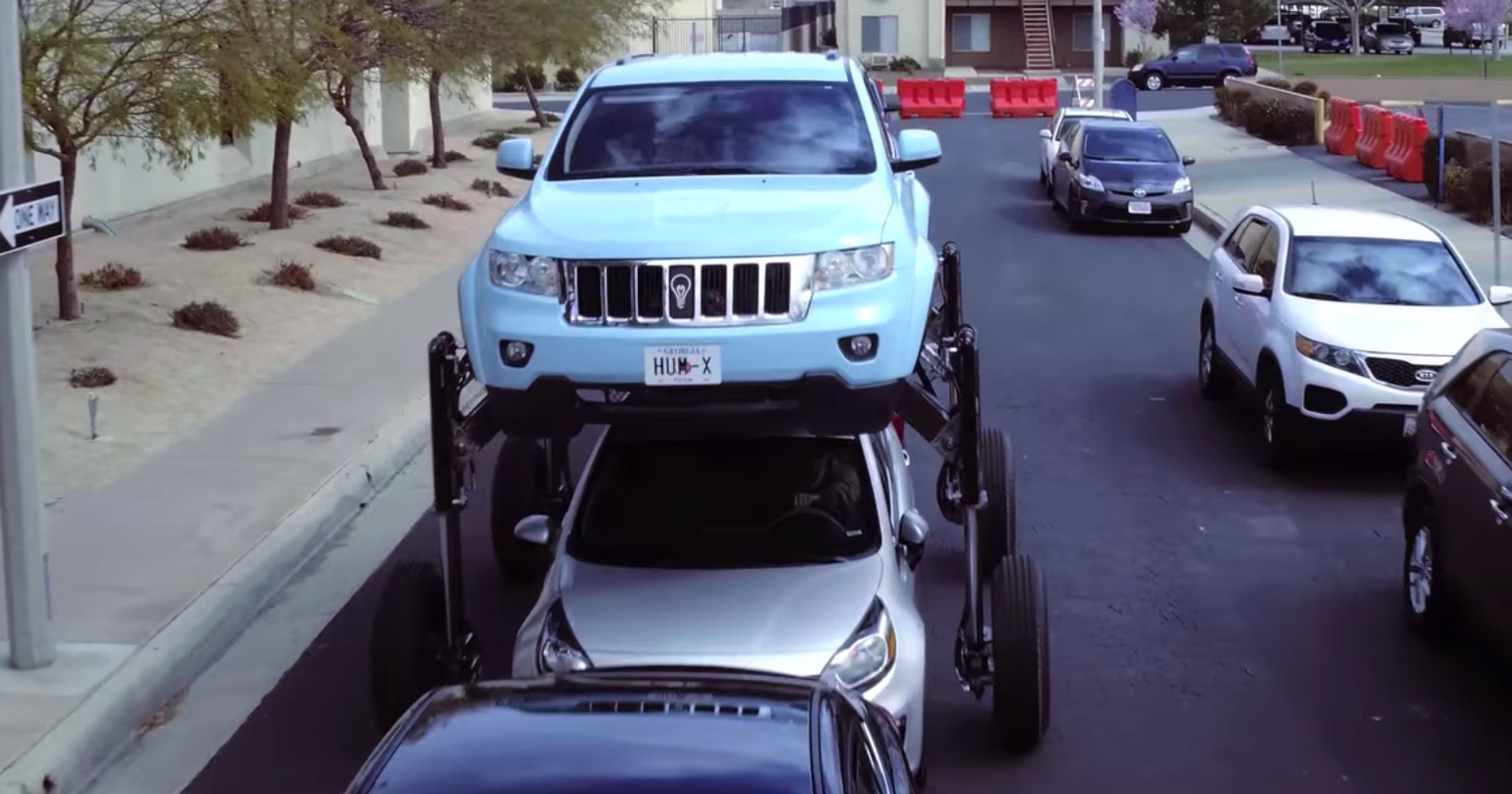 Jeep Transformers - korki z głowy... | wideo