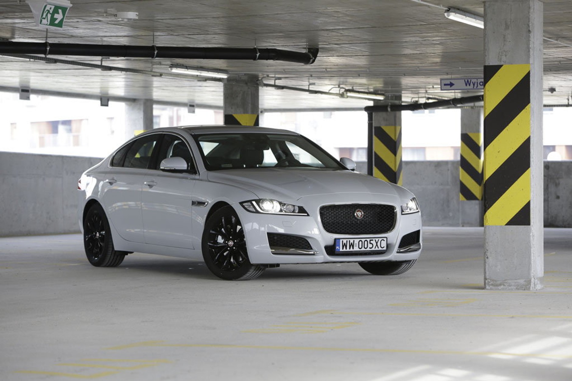 Tomasz Grodzki (PO) – Jaguar XF