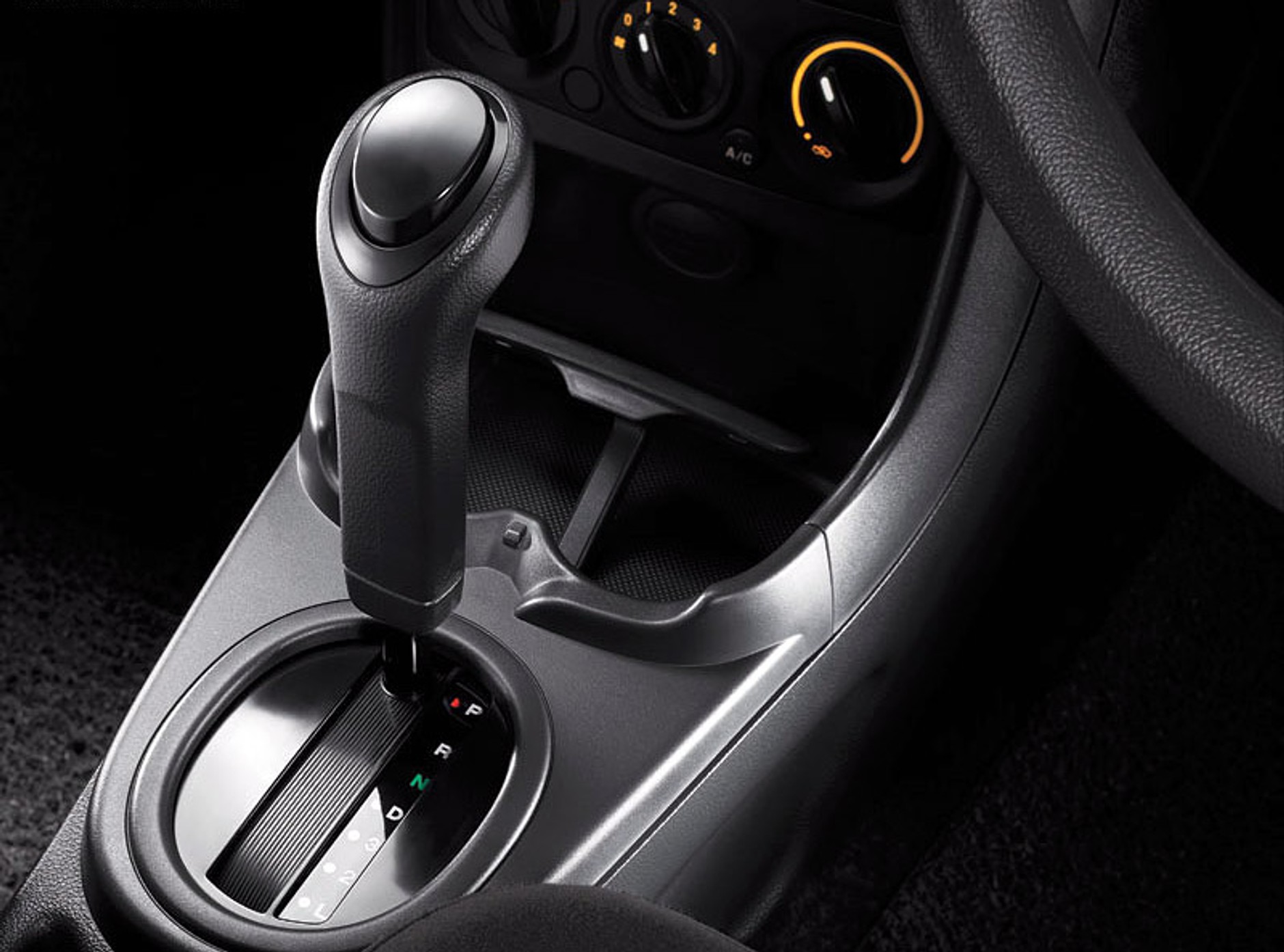 Proton Saga: nowy sedan ze stara nazwą