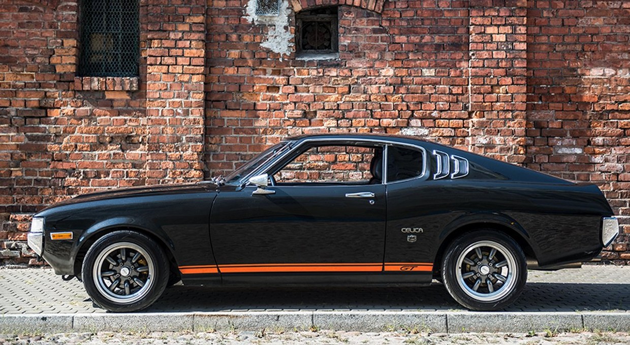 Klasyczne Toyoty na targach Retro Motor Show 2018