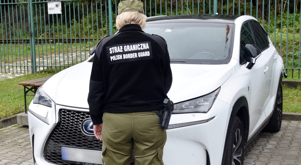 Lexus NX 300h zatrzymany na granicy z Ukrainą