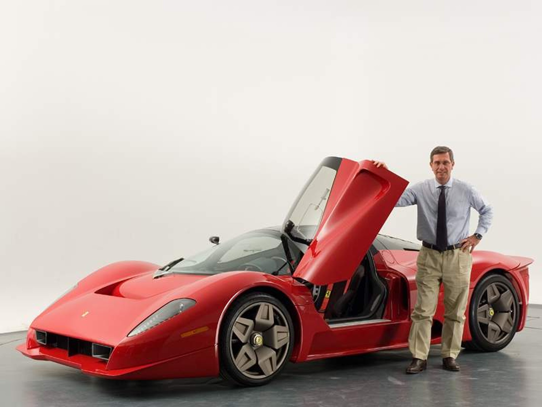 Kolejny prototyp do kolekcji: Pininfarina Ferrari P4/5