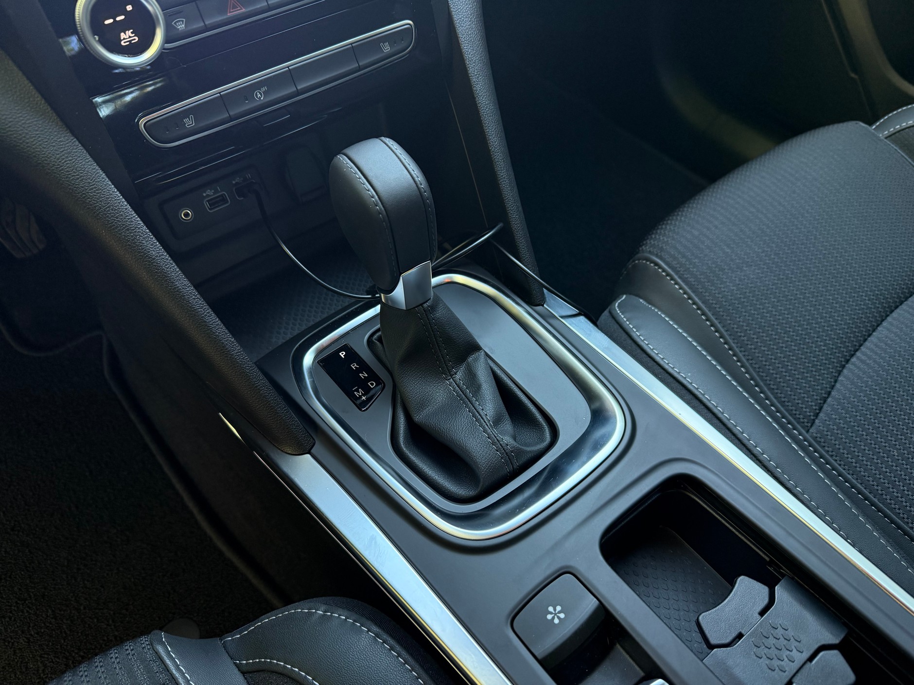 Renault Megane Grand Coupe Blue dCi 115 EDC