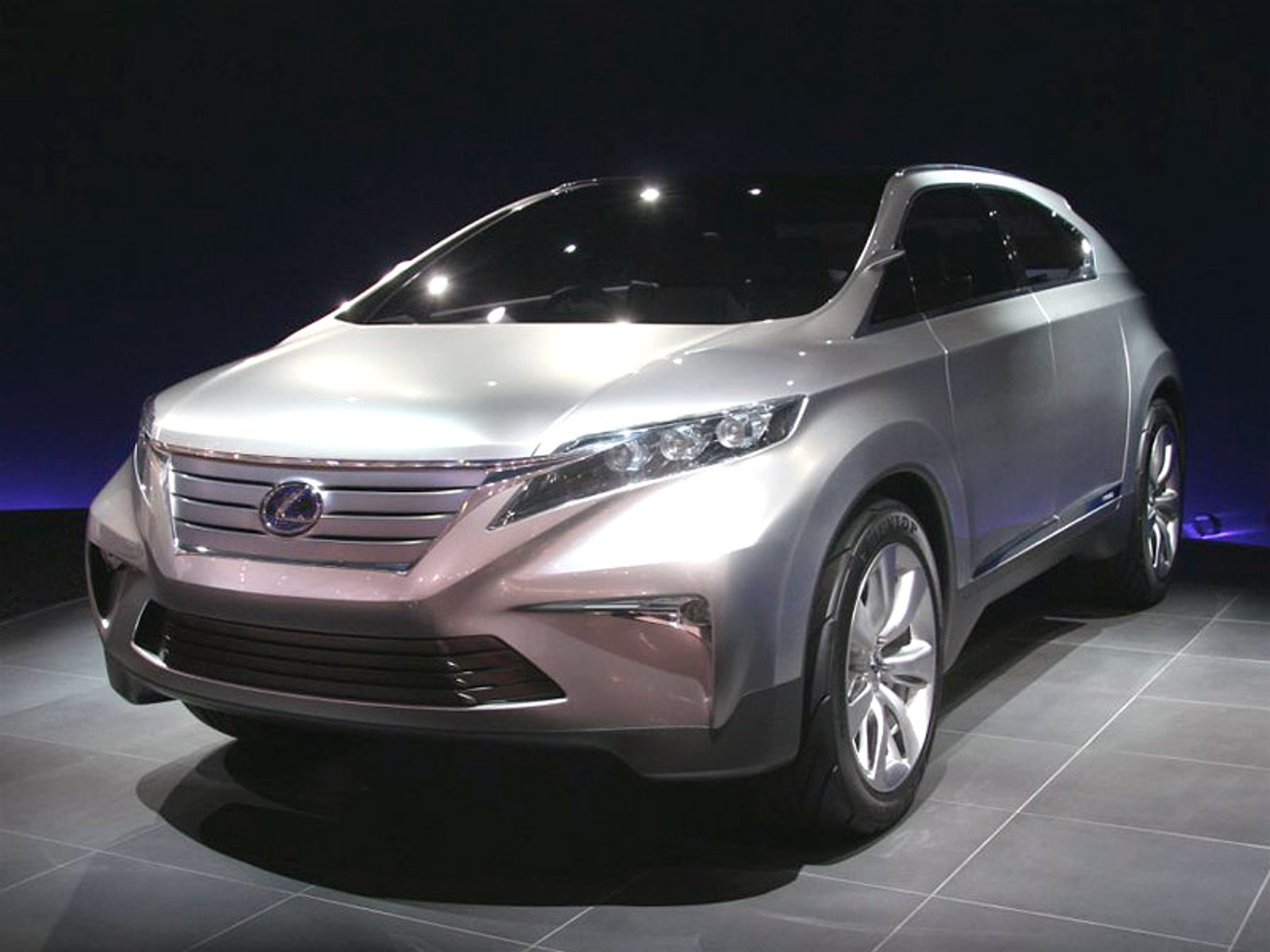 Tokio Motor Show 2007: Lexus LF-Xh – następca hybrydowej ery