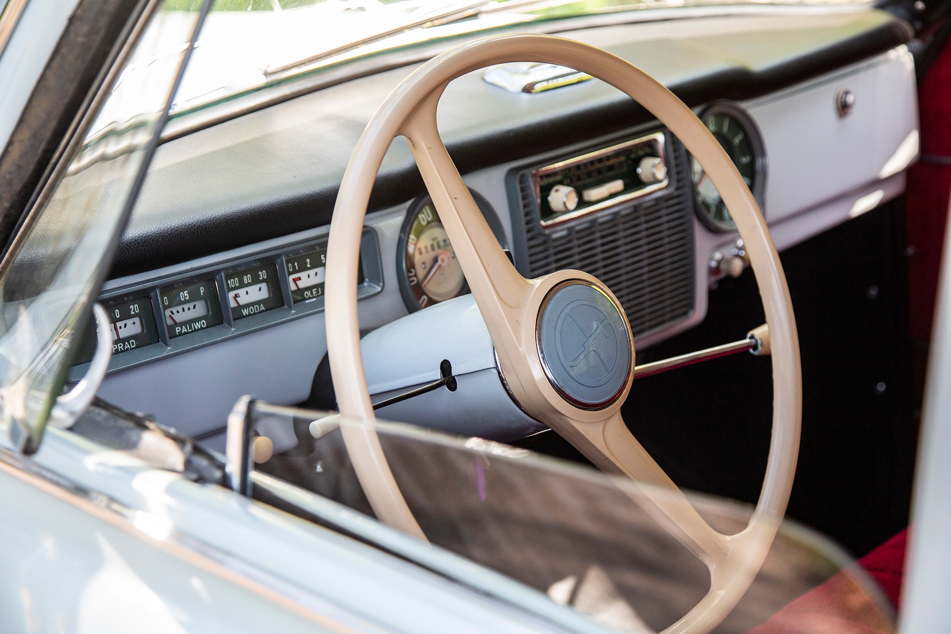 FSO Warszawa 223 K - z kombi jej do twarzy