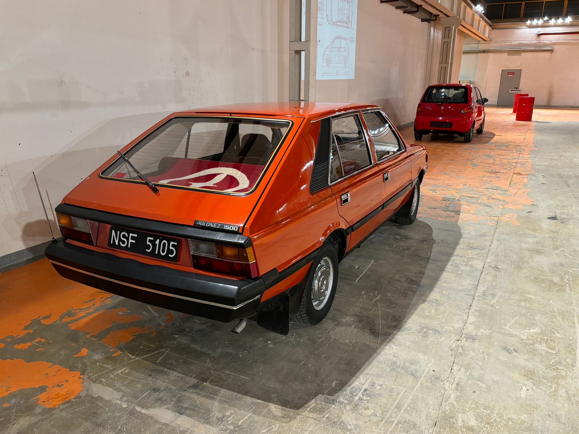 Wystawa w dawnej fabryce FSO