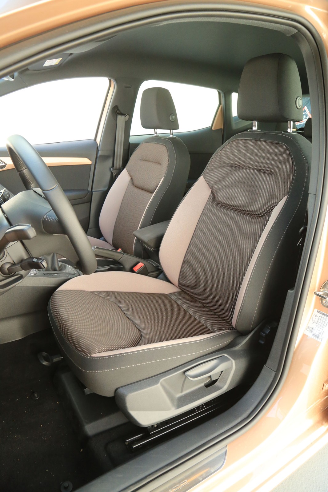 Seat Ibiza kontra Suzuki Swift - oba z miasta, ale z różnych dzielnic