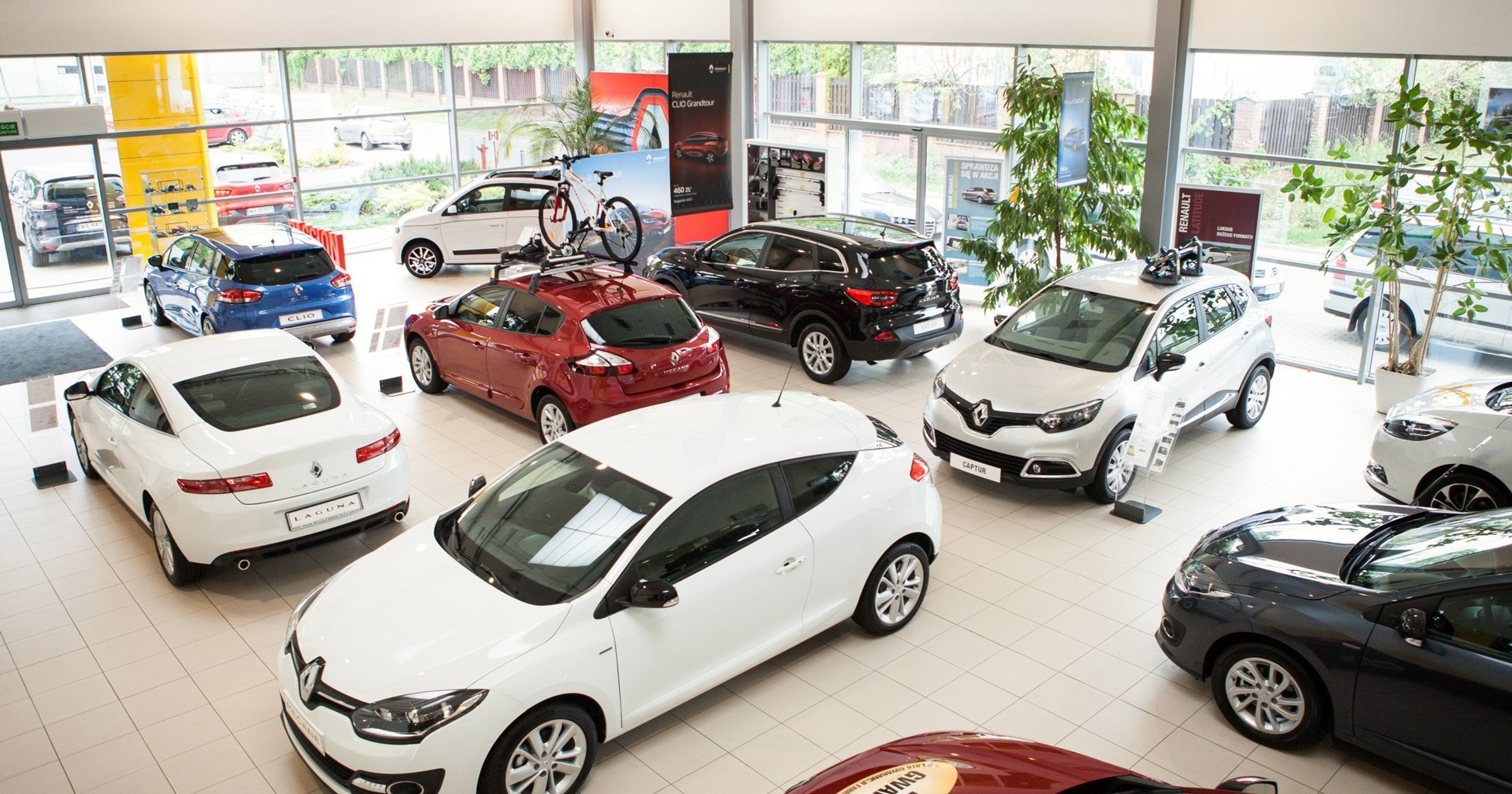 Wielki Test Salonów 2015