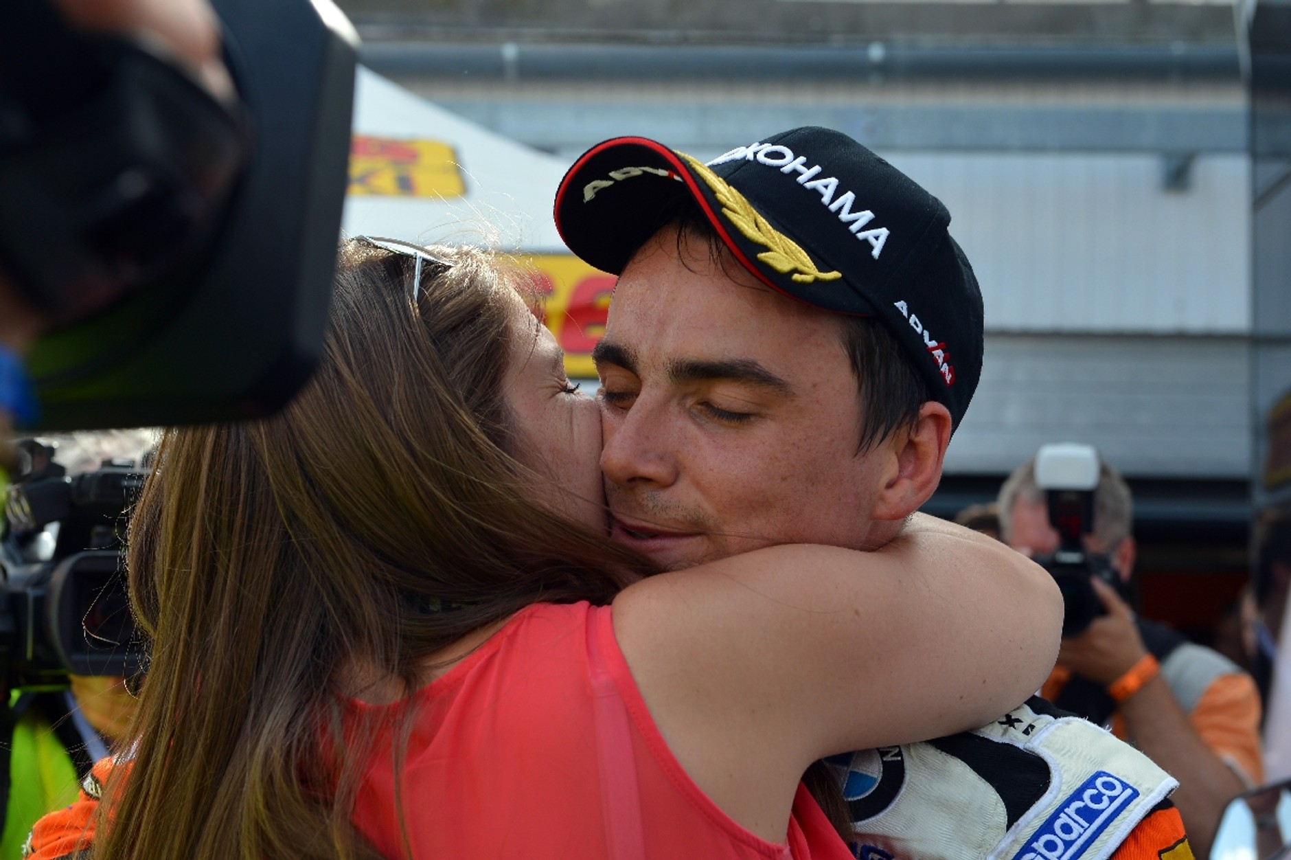 Michelisz wygrywa domową rundę WTCC