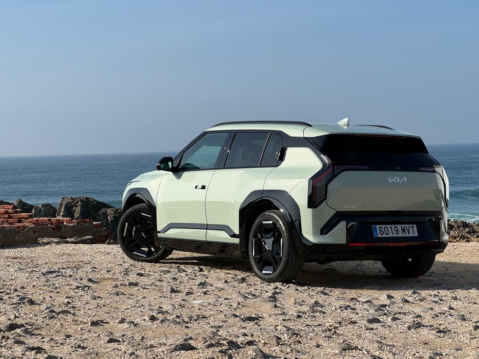 KIA EV3