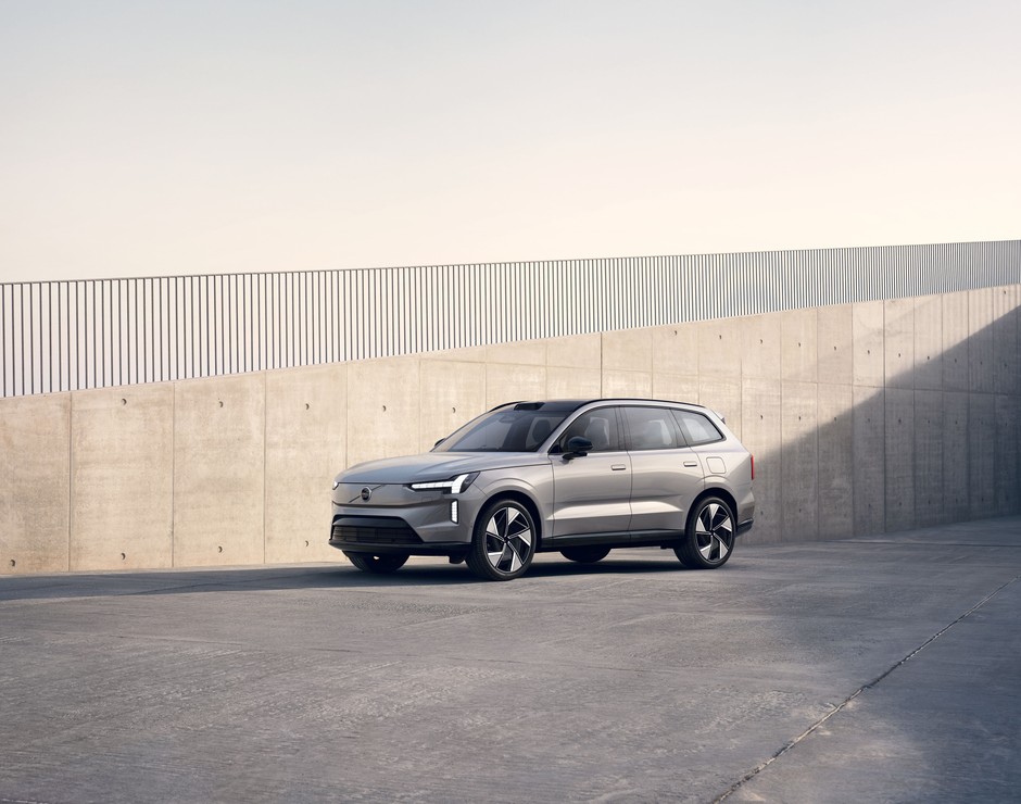 Volvo EX90