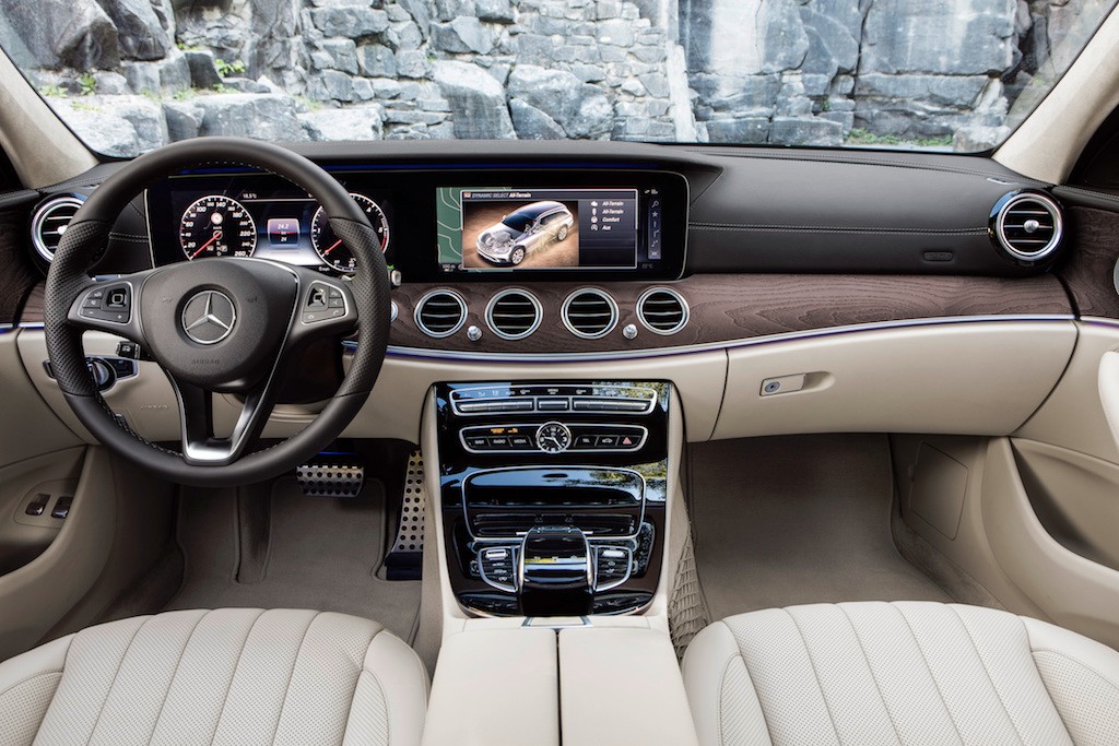 Mercedes E 4MATIC