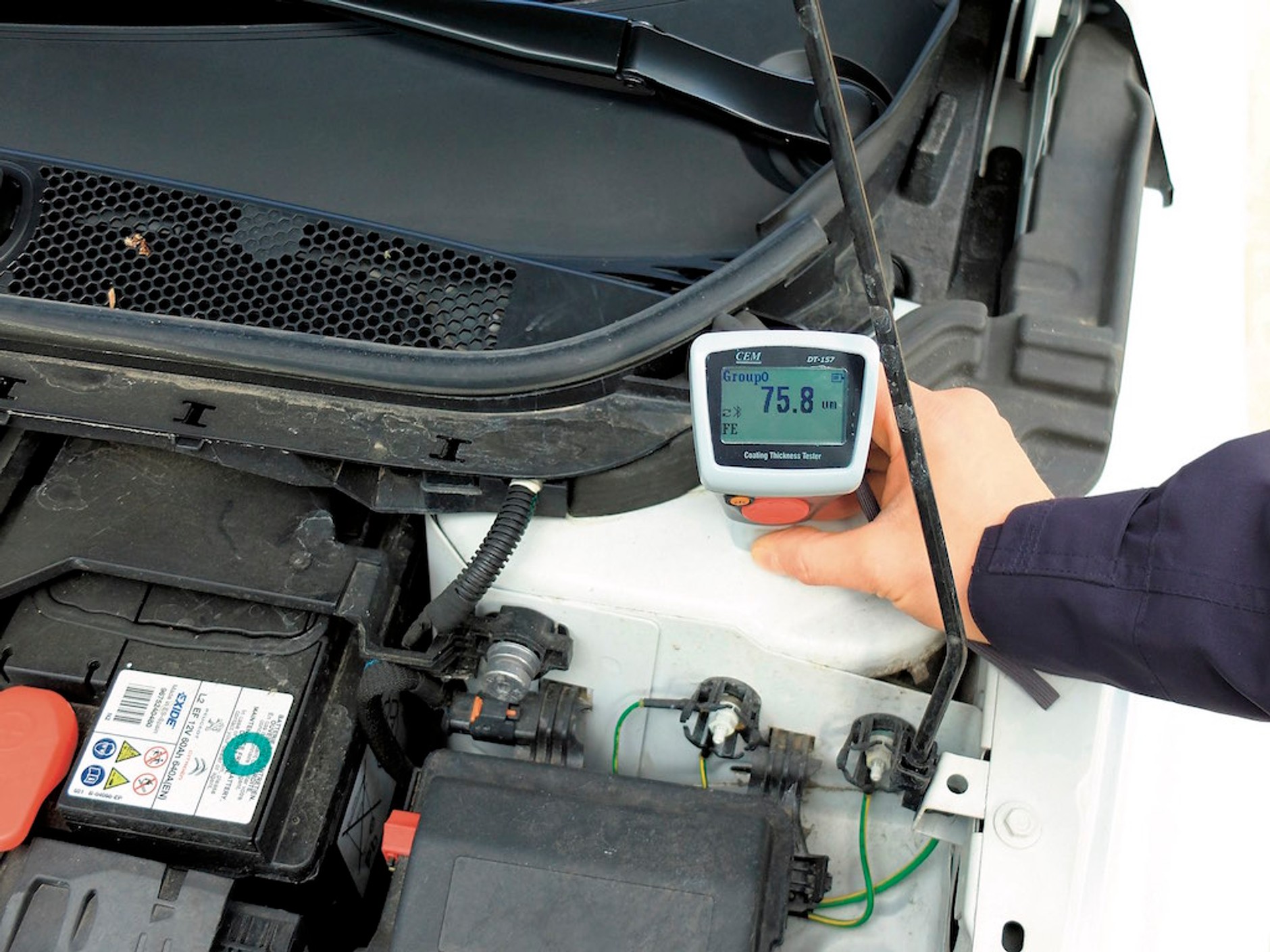 Mierzenie grubości lakieru