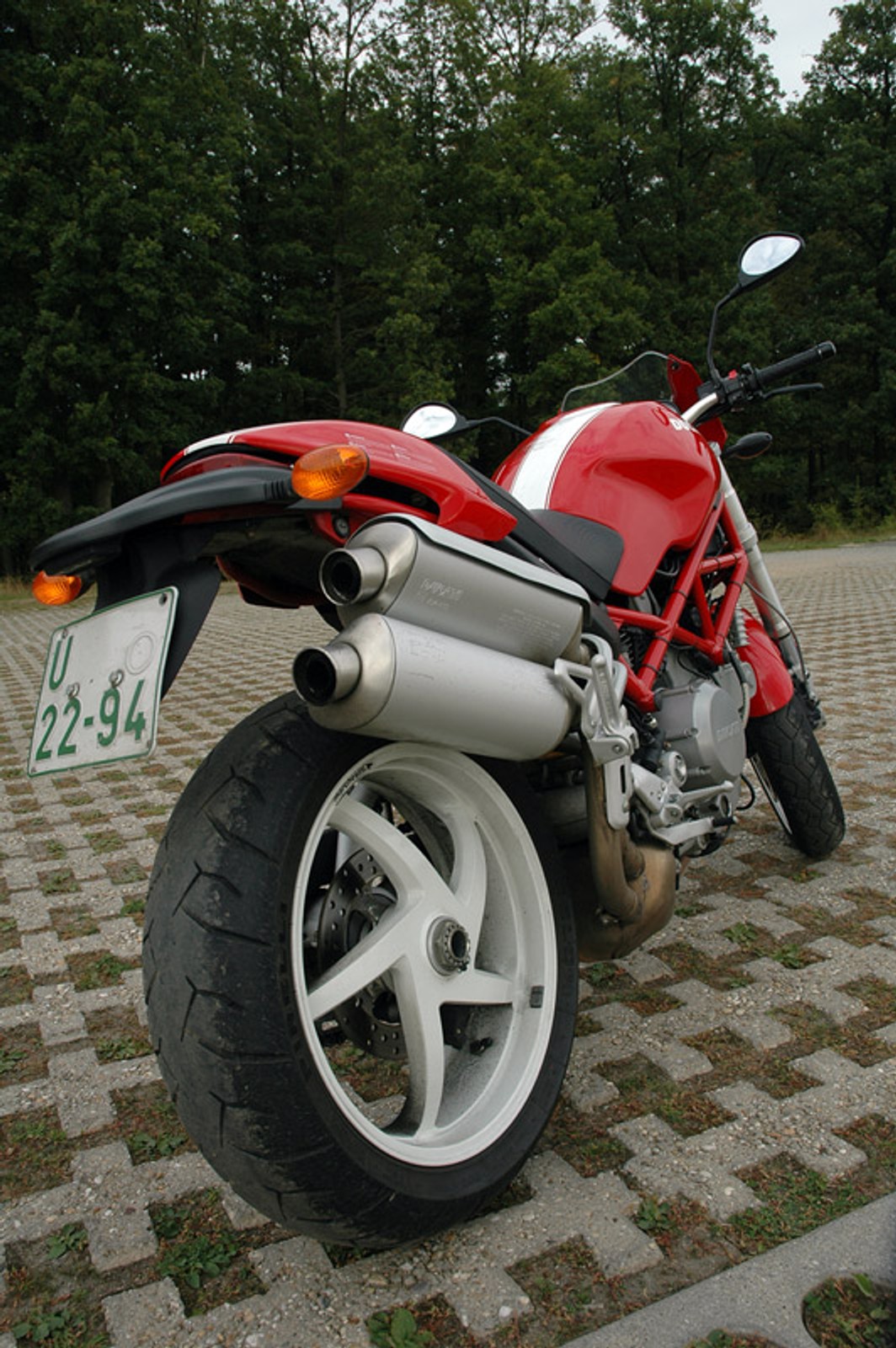 Ducati Monster S2R – włoska żyleta (test)