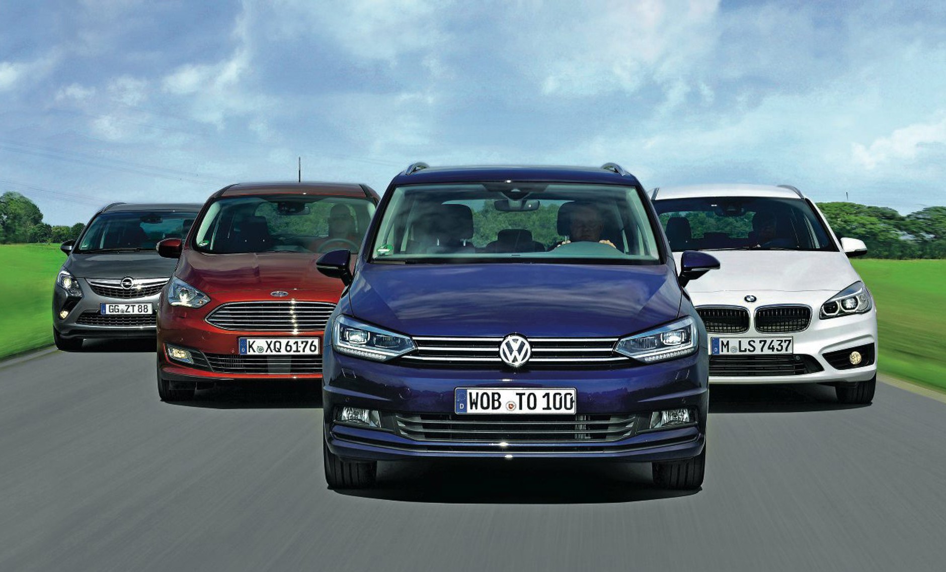 Król vanów pilnie poszukiwany: nowy VW Touran kontra BMW 216d Gran Tourer, Ford Grand C-Max, Opel Zafira Tourer