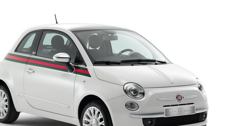 500 by Gucci zaparkuje w Genewie