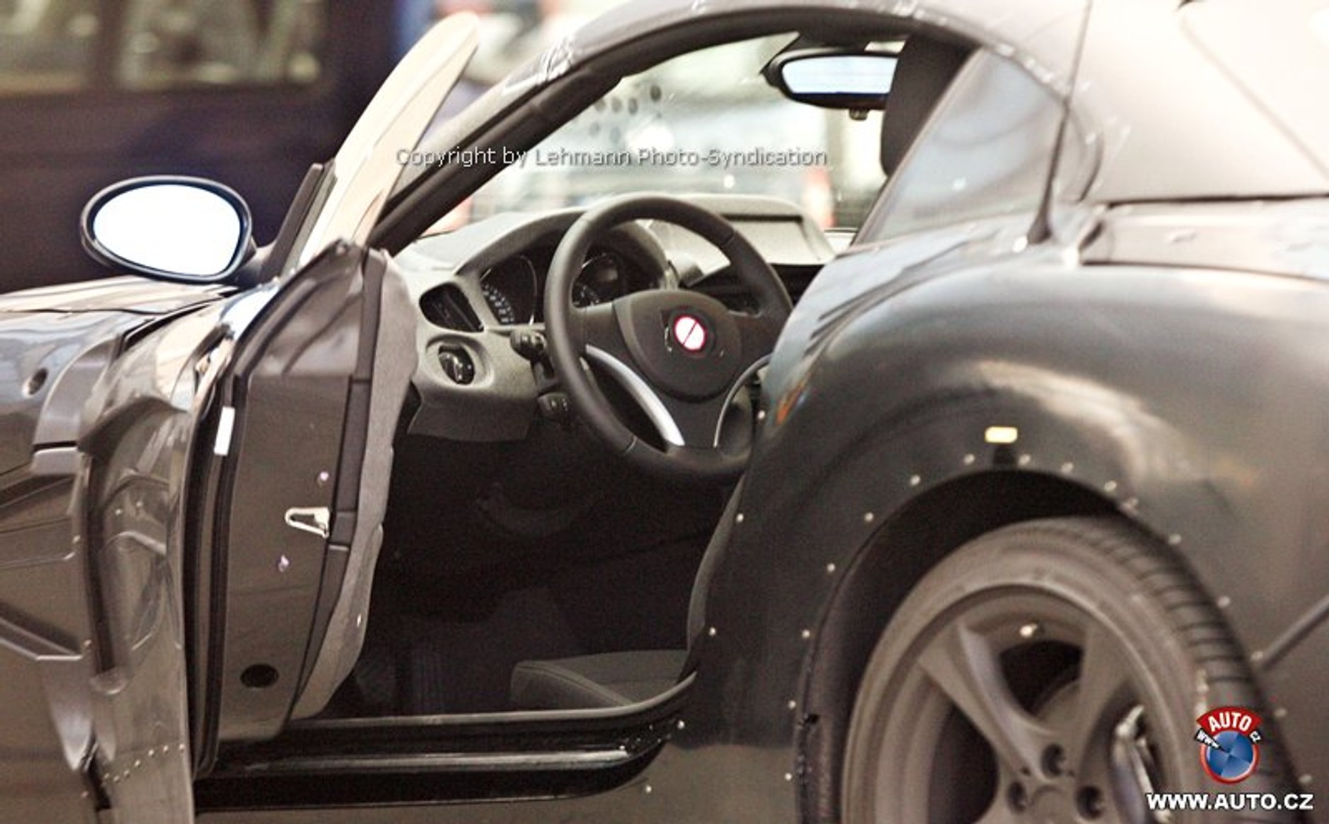 Zdjęcia szpiegowskie: BMW Z4 – świeża krew