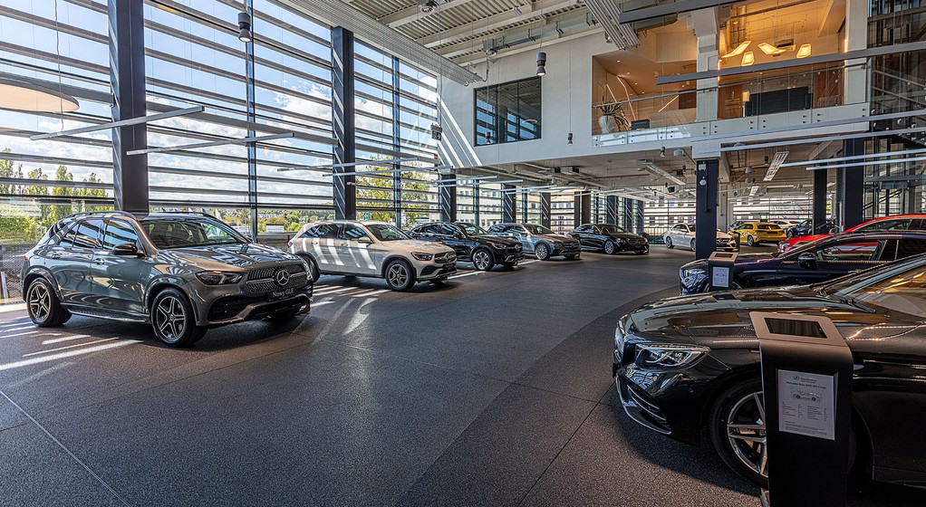 Największy salon Mercedesa w Polsce