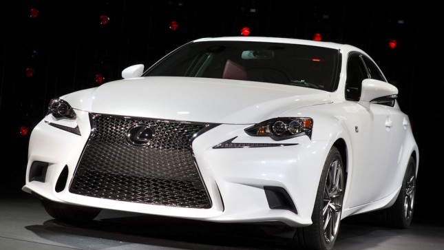 Lexus IS300h