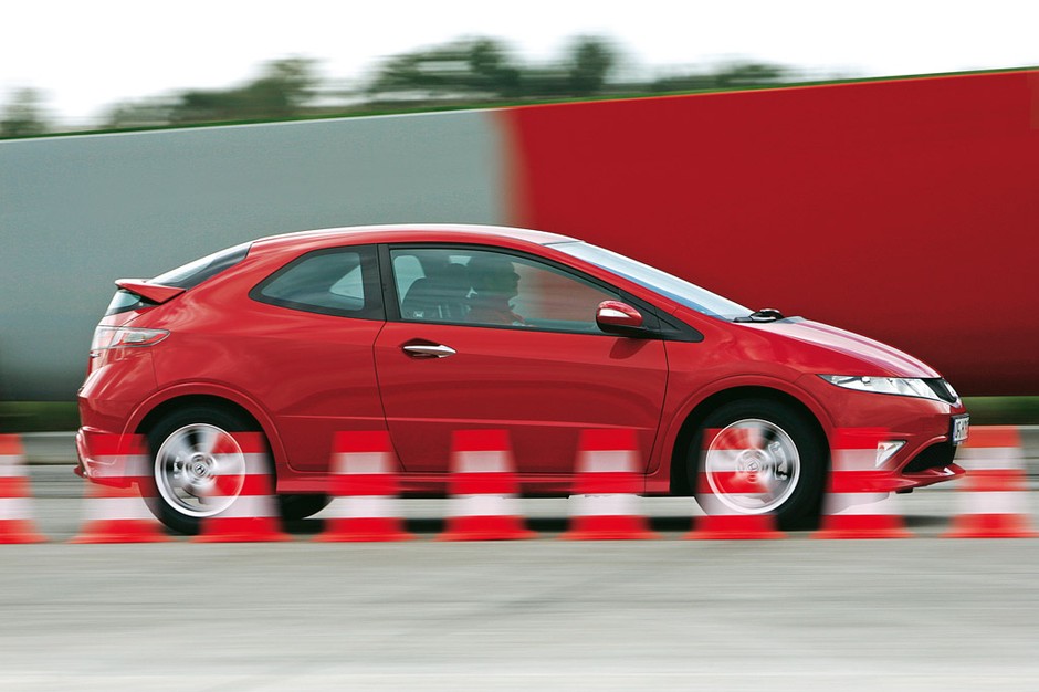 Audi A3 1.2 TFSI kontra Honda Civic 1.4 i-VTEC: Armagedon  z turbodoładowaniem