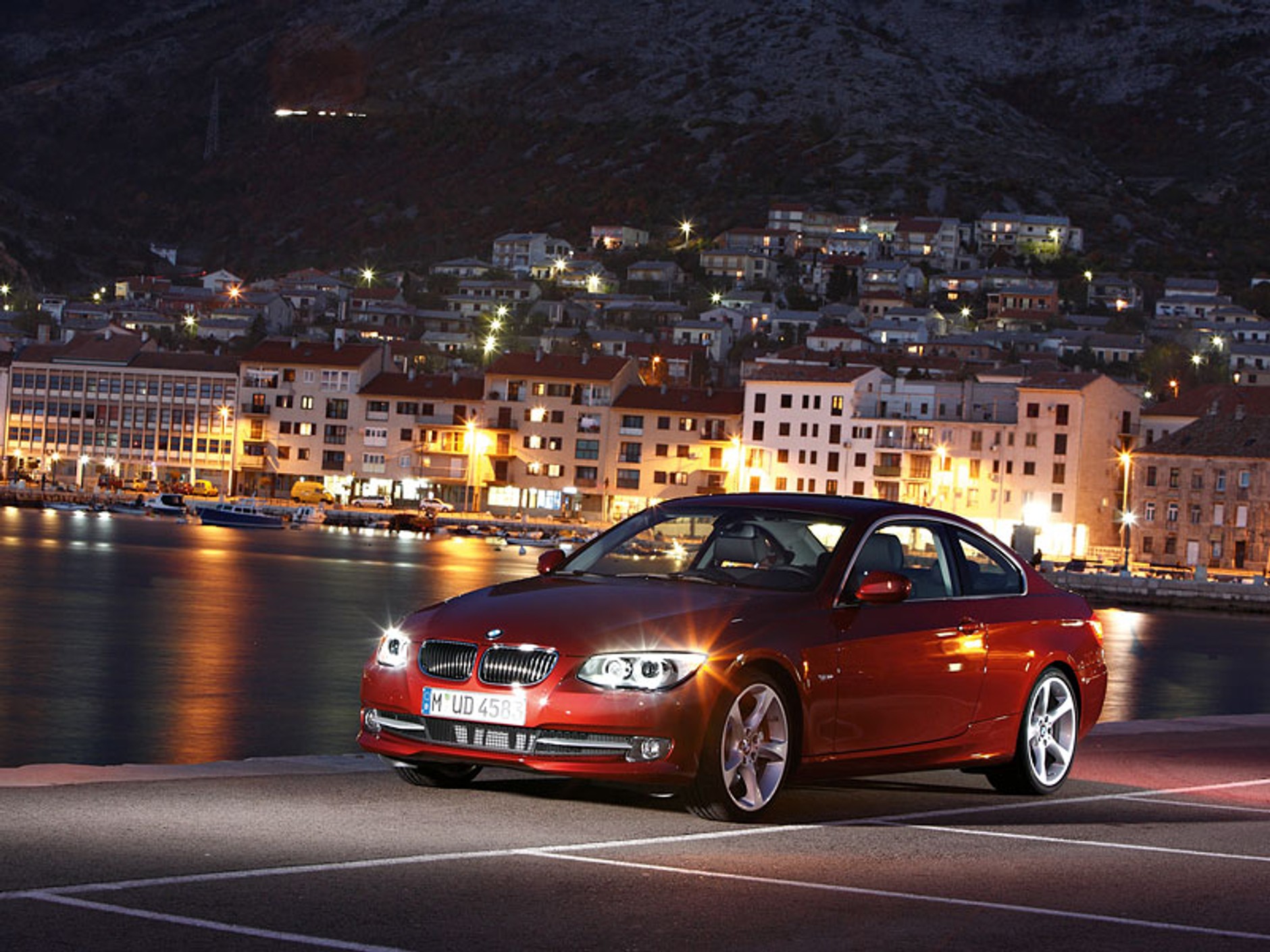 BMW: odnowiona Seria 3 w wersji coupe i cabrio