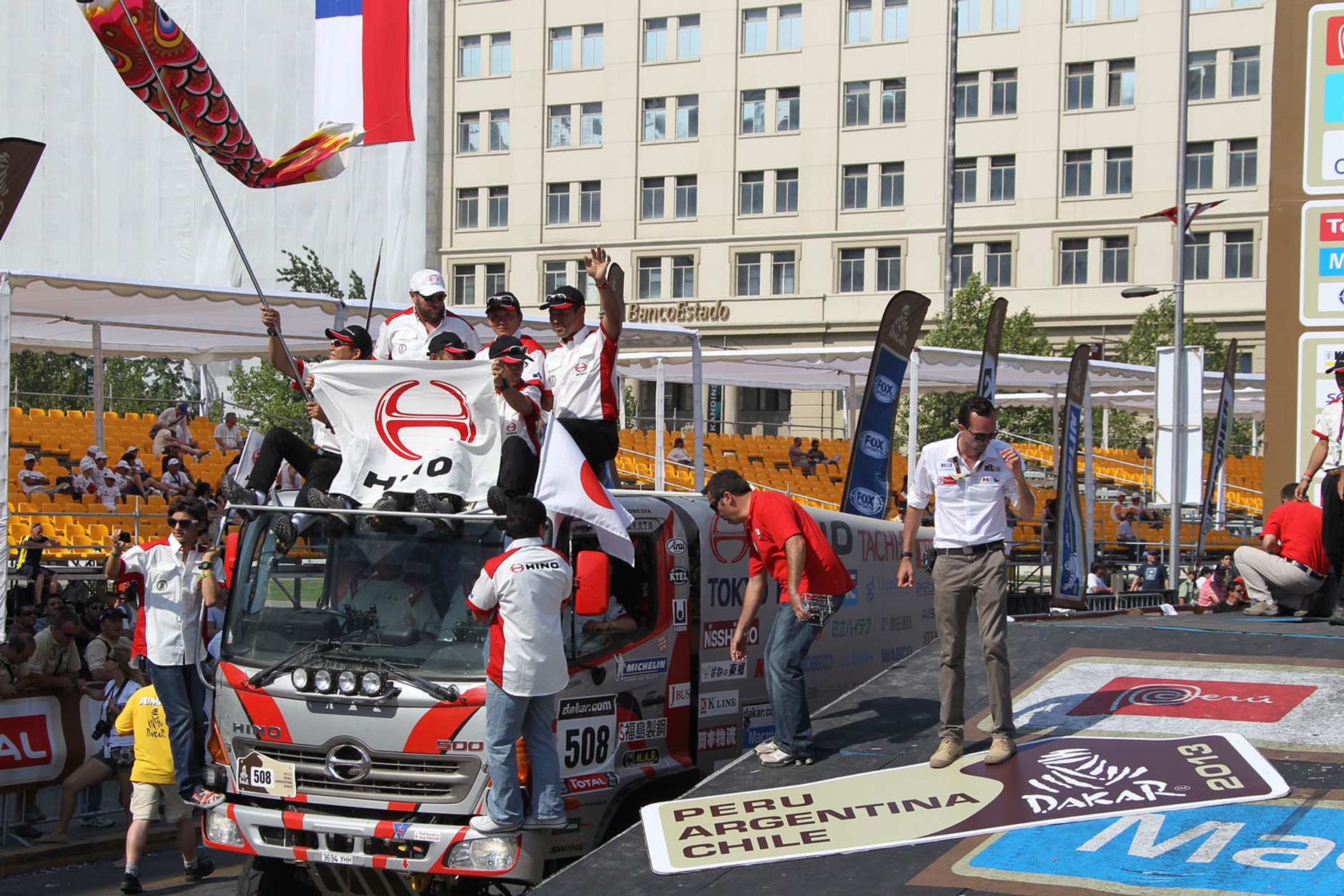 Dakar 2013 dotarł do mety