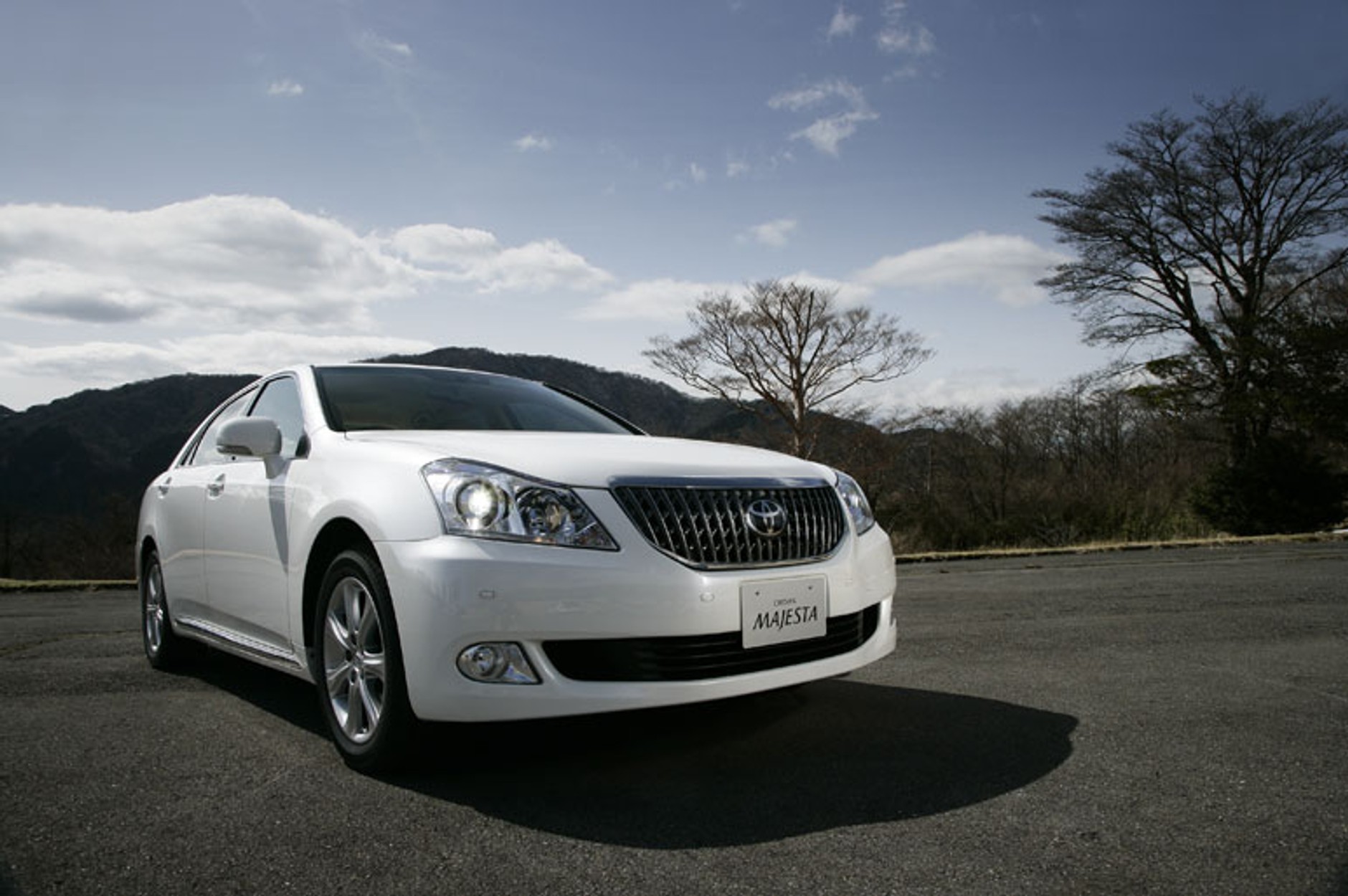 Toyota Crown Majesta – Japończyk z najwyższych sfer