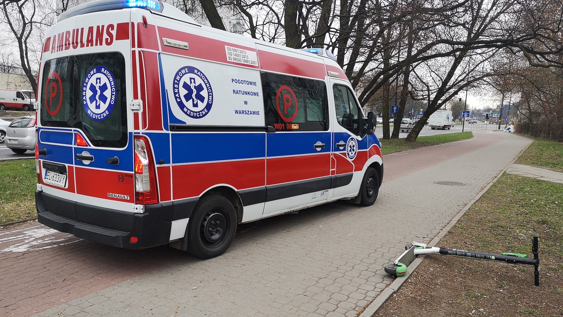 Poszkodowany może być pieszy, ofiary są jednak także wśród hulajnogistów