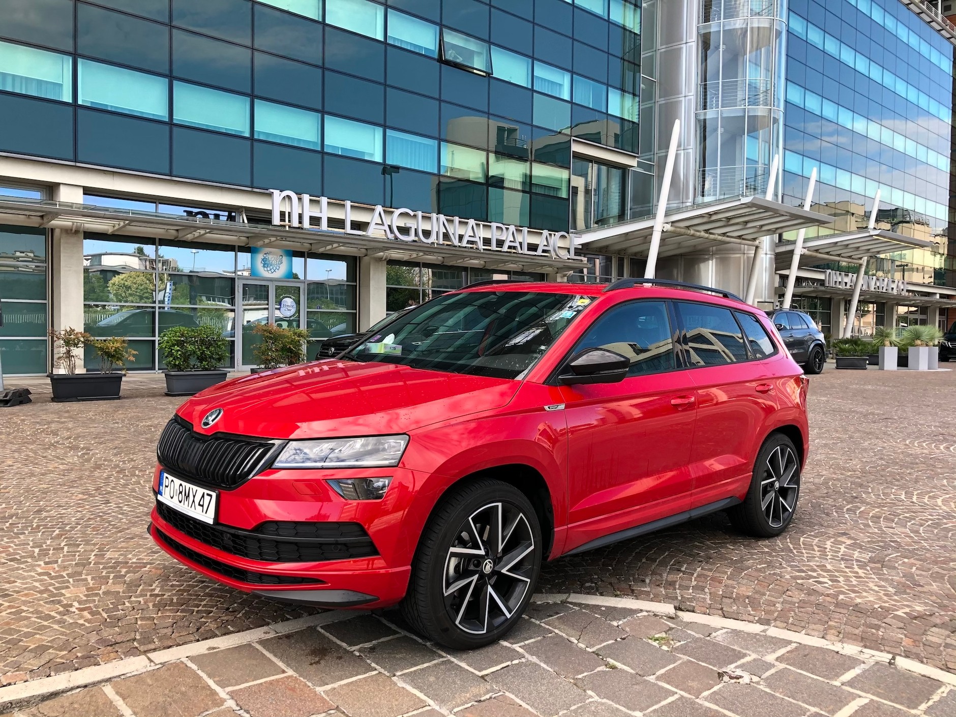 Skoda Karoq 2.0 TSI DSG Sportline