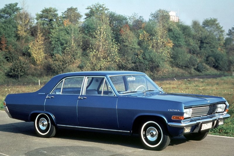 Opel: wiosna oldtimerów (fotogaleria)