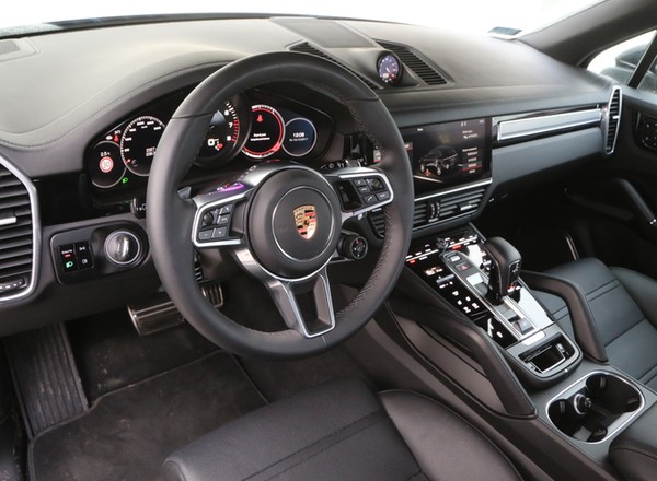 Porsche Cayenne S – czy blisko mu do 911? | TEST