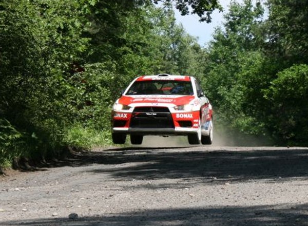 Lancery Evolution klasy R4 zadebiutowały w rajdach