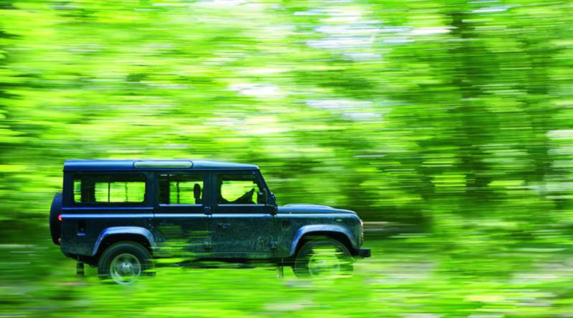 Land Rover Defender 2007: ten sam, a jednak inny