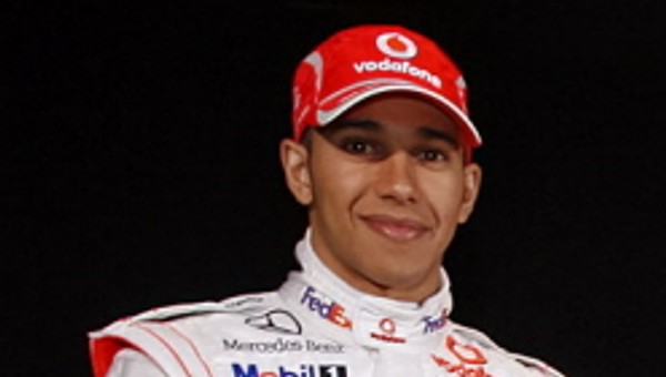 Formuła 1: Lewis Hamilton skazany na Mercedesa