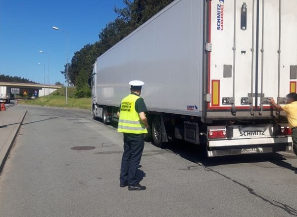 Kontrolerzy ITD nie mogli uwierzyć, że ktoś może chcieć aż tyle pracować